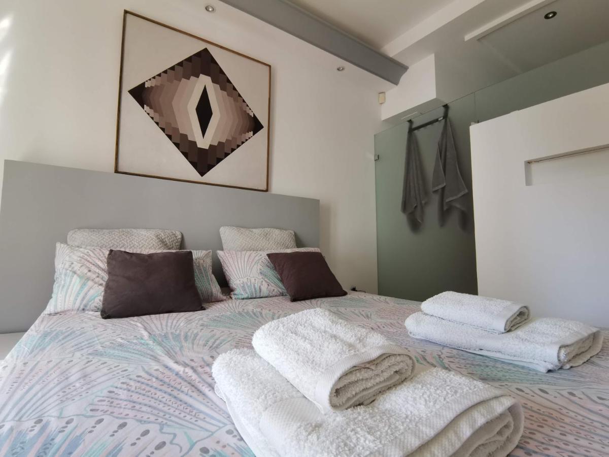Luxury Front Line In Puerto Banus Apartment Marbella