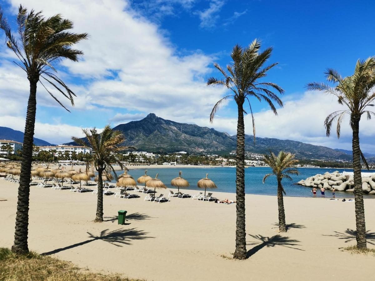 Apartment Luxury Front Line In Puerto Banus Marbella